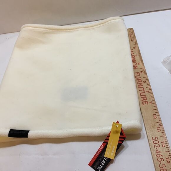 All In Motion Polartec cream color fleece scarf/gaiter - Picture 6 of 7